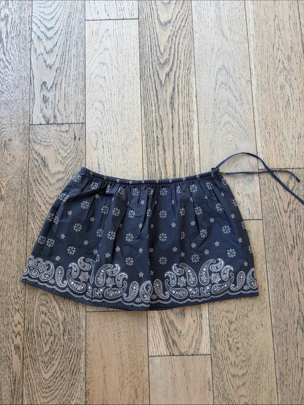 Aritzia Navy Bandana-Print Mini Skirt